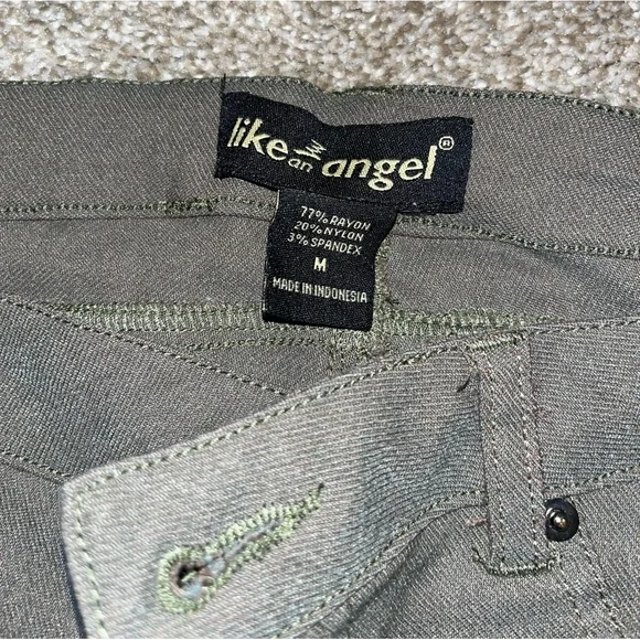 Jeans - Picture 3 of 5